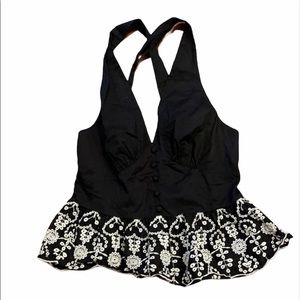 🔴- Express Halter Embroidered Top